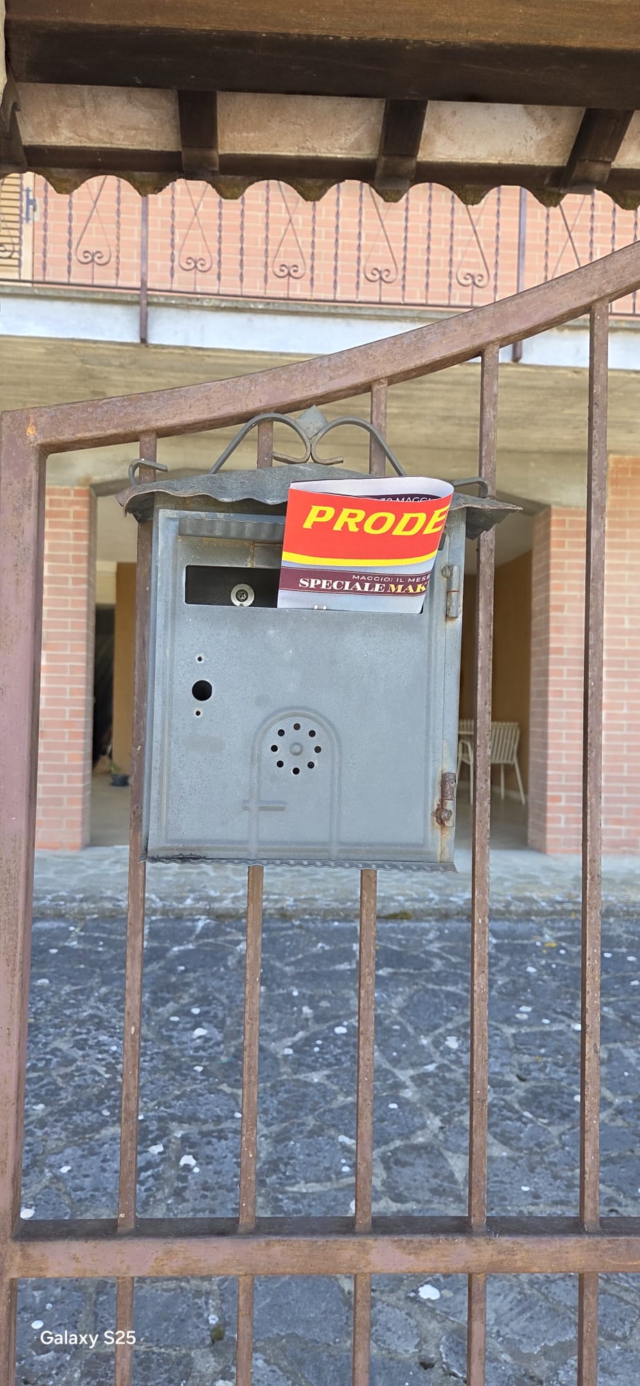 Distribuzione La Piramide 13